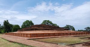 Piprahwa Buddha Relics: Original Site, Original Excavations, and a Return After a Century