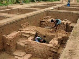 Protohistoric Settlement Layers with Craft Activity Identified in Western India