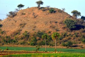 Vaishya Tekri, Ujjain: Archaeologists Use Ground-Penetrating Radar to Investigate an Ancient Mound